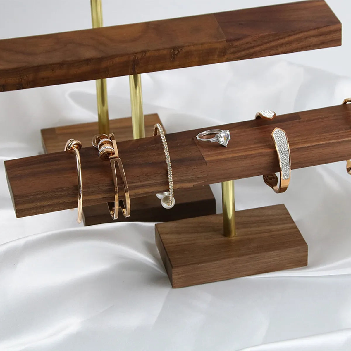 1 Piece Simple Style Irregular Walnut Oak Resin Jewelry Rack