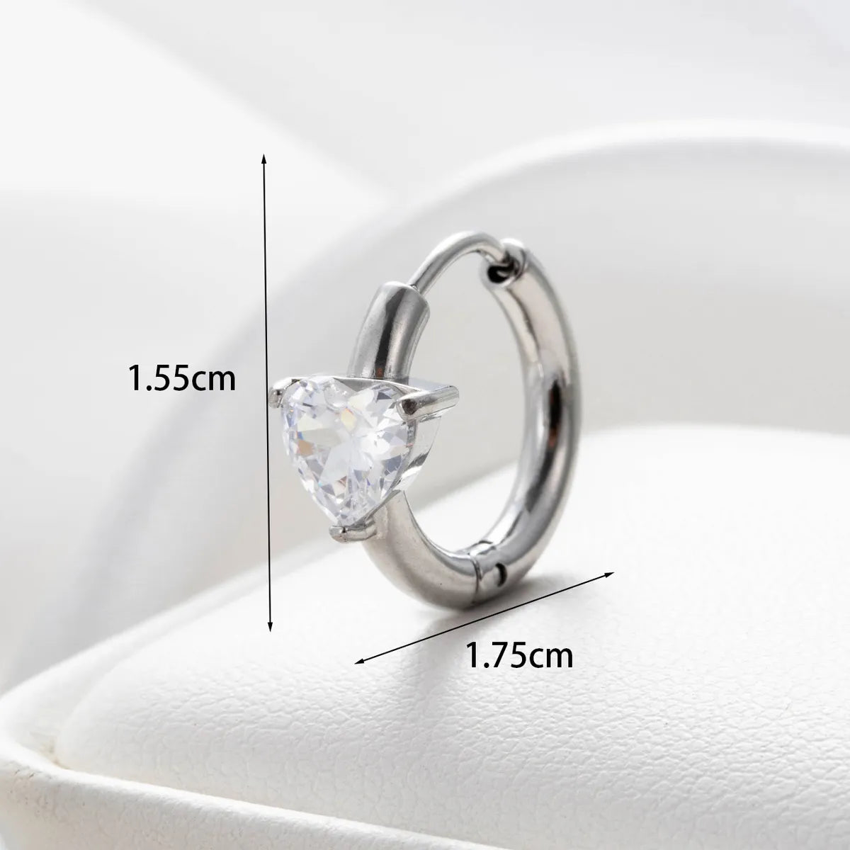 1 Piece Simple Style Round Heart Shape Flower Inlay Stainless Steel Copper Zircon Hoop Earrings