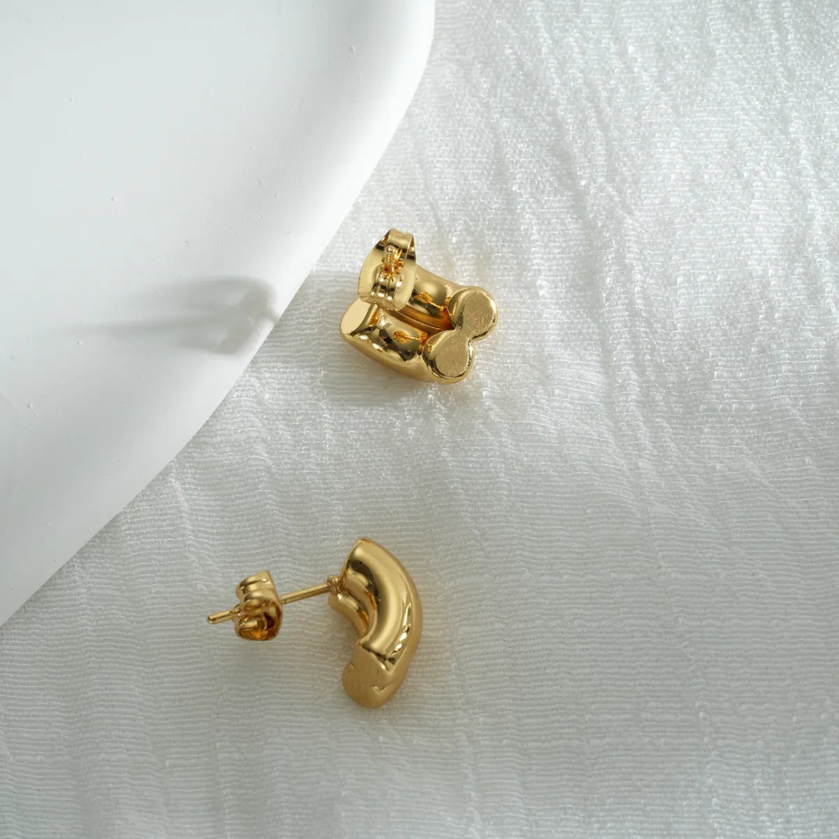 1 Piece Simple Style Semicircle Layered 304 Stainless Steel 18K Gold Plated Ear Studs