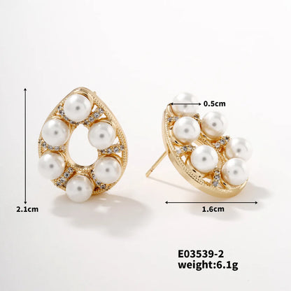 1 Piece Simple Style Shiny Solid Color Inlay Copper Pearl Zircon K Gold Plated Ear Studs