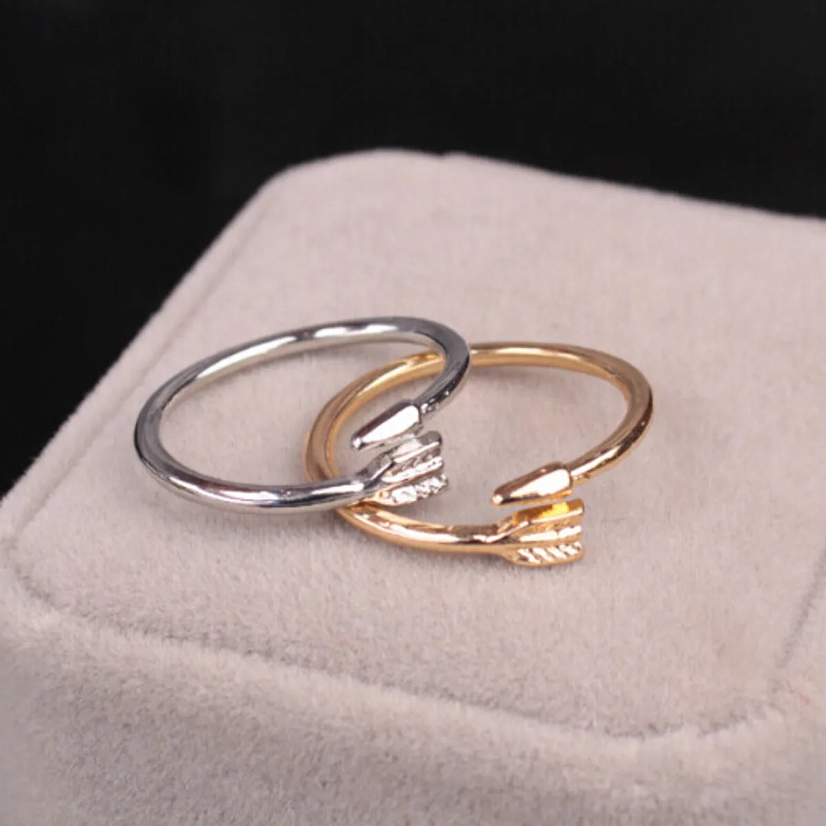 1 Piece Simple Style Solid Color Alloy Plating Women's Rings