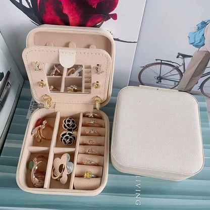 1 Piece Simple Style Solid Color Leather Jewelry Boxes