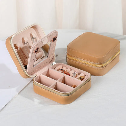 1 Piece Simple Style Solid Color Leather Jewelry Boxes