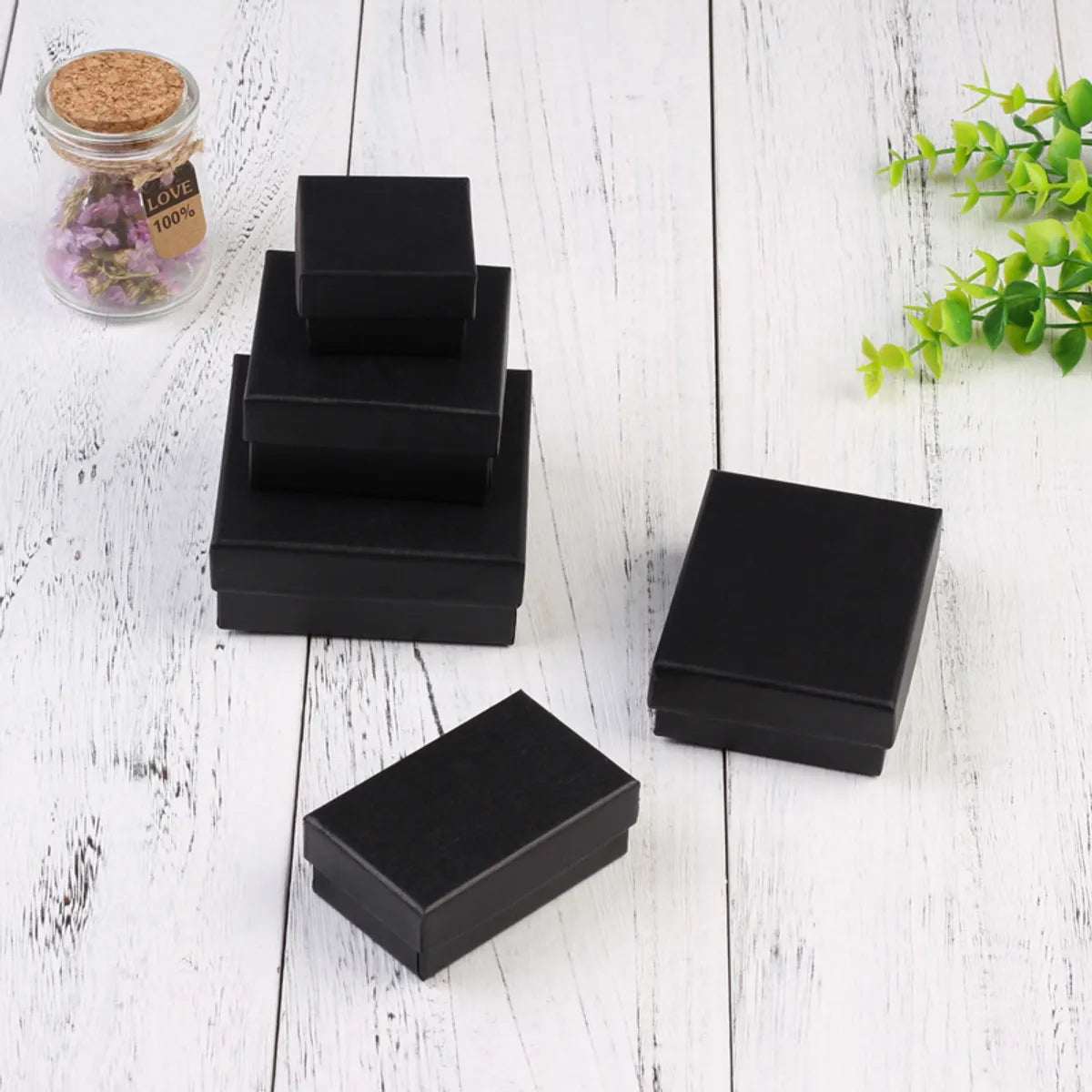 1 Piece Simple Style Solid Color Paper Jewelry Boxes