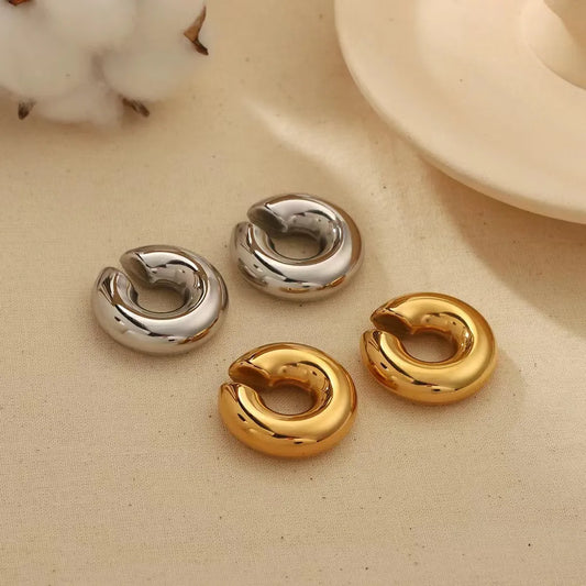 1 Piece Simple Style Solid Color Plating Stainless Steel Gold Plated Ear Cuffs