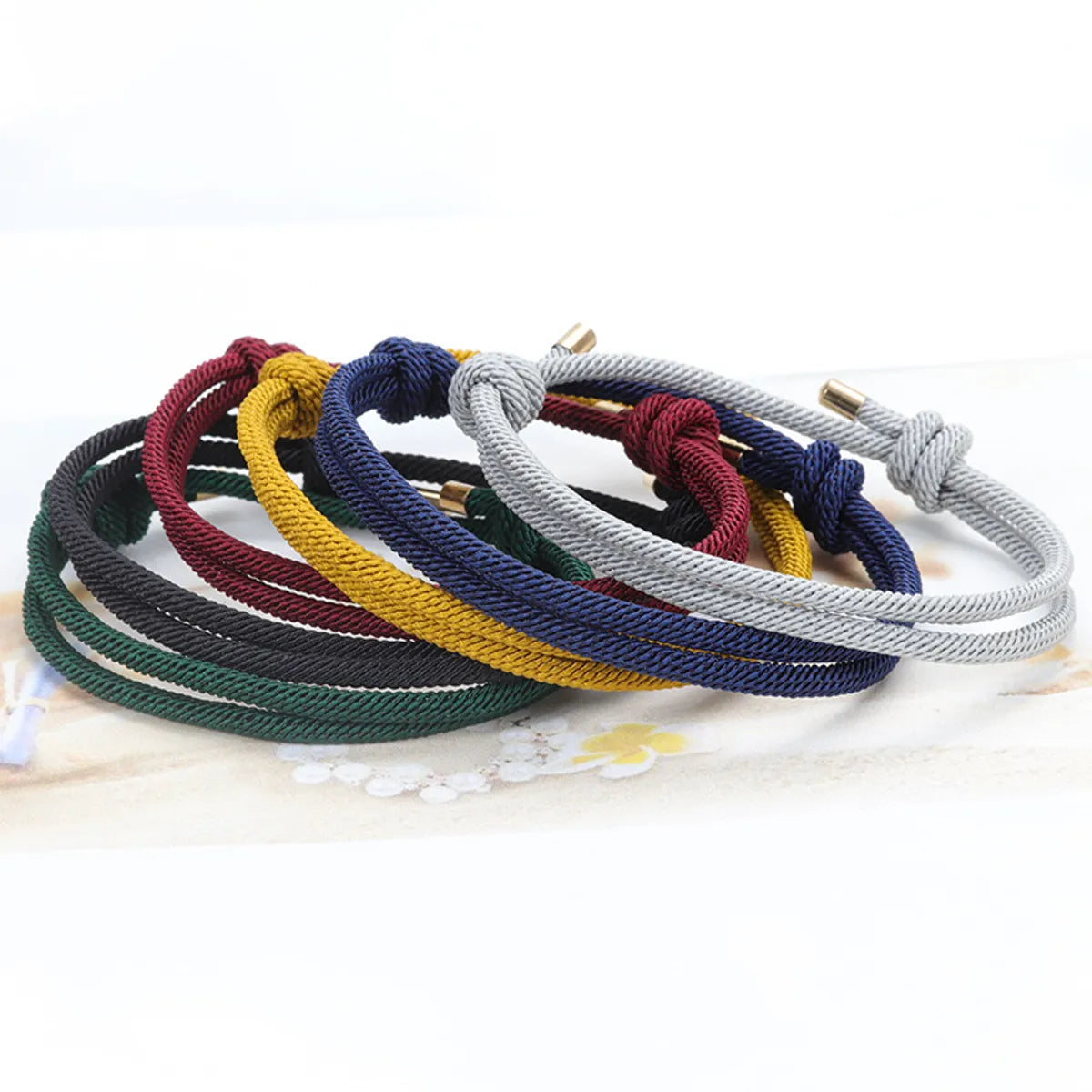 1 Piece Simple Style Solid Color Rope Knitting Unisex Bracelets