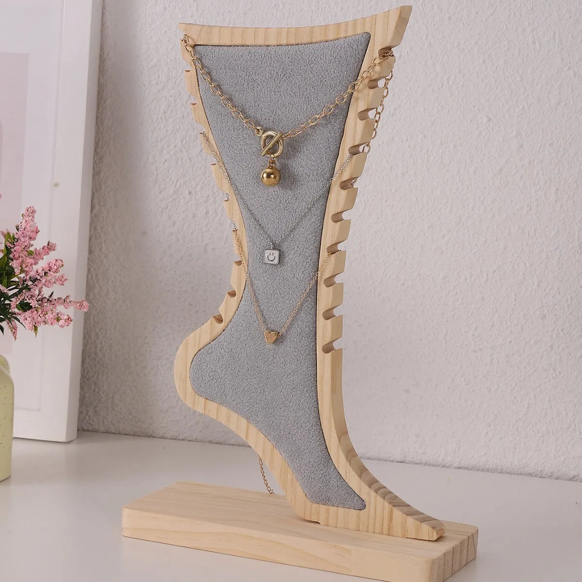 1 Piece Solid Wood IG Style Artistic Foot Jewelry Display Jewelry Rack