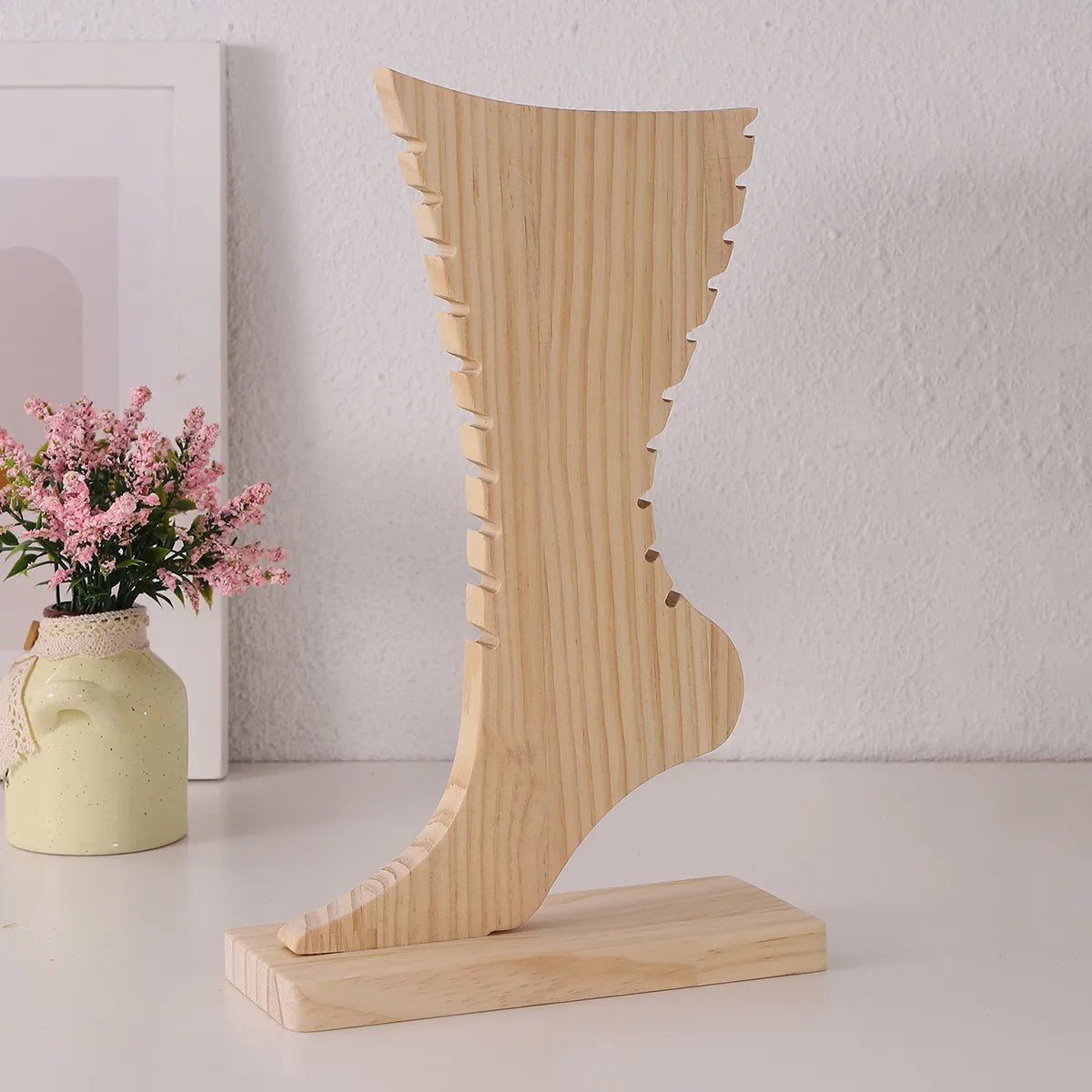 1 Piece Solid Wood IG Style Artistic Foot Jewelry Display Jewelry Rack