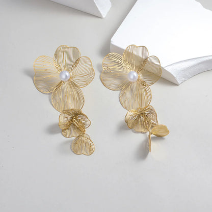 1 Piece Sweet Flower Mesh Inlay 304 Stainless Steel Pearl 18K Gold Plated Drop Earrings