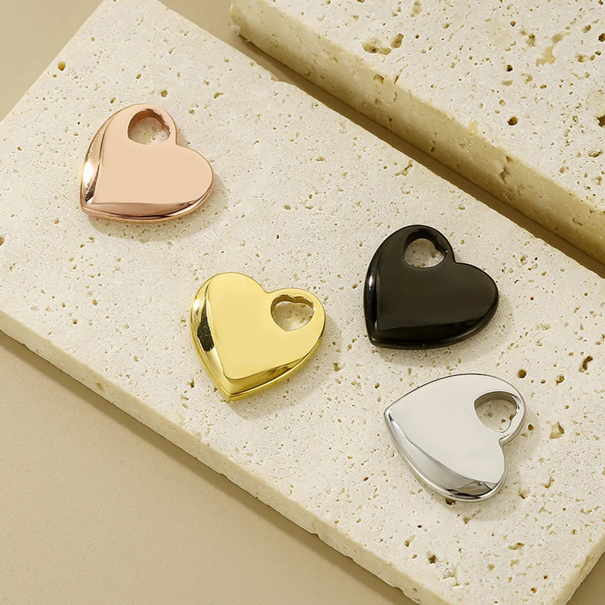 1 Piece Titanium Steel 18K Gold Plated Heart Shape Polished Pendant