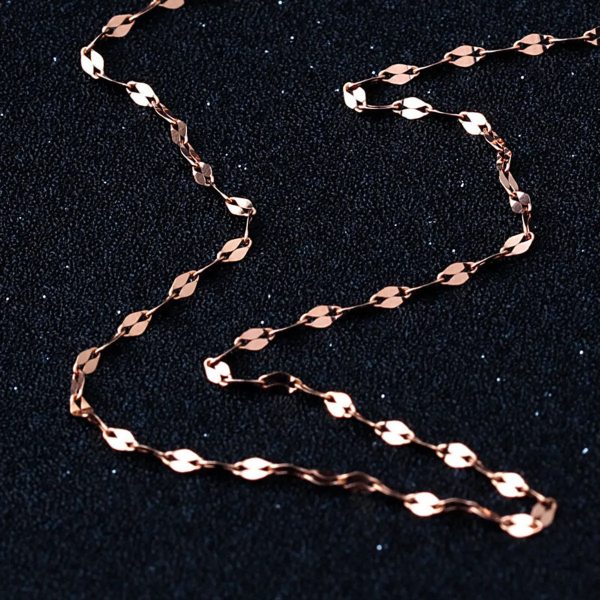 1 Piece Titanium Steel Rhinestones Solid Color Pendant Chain