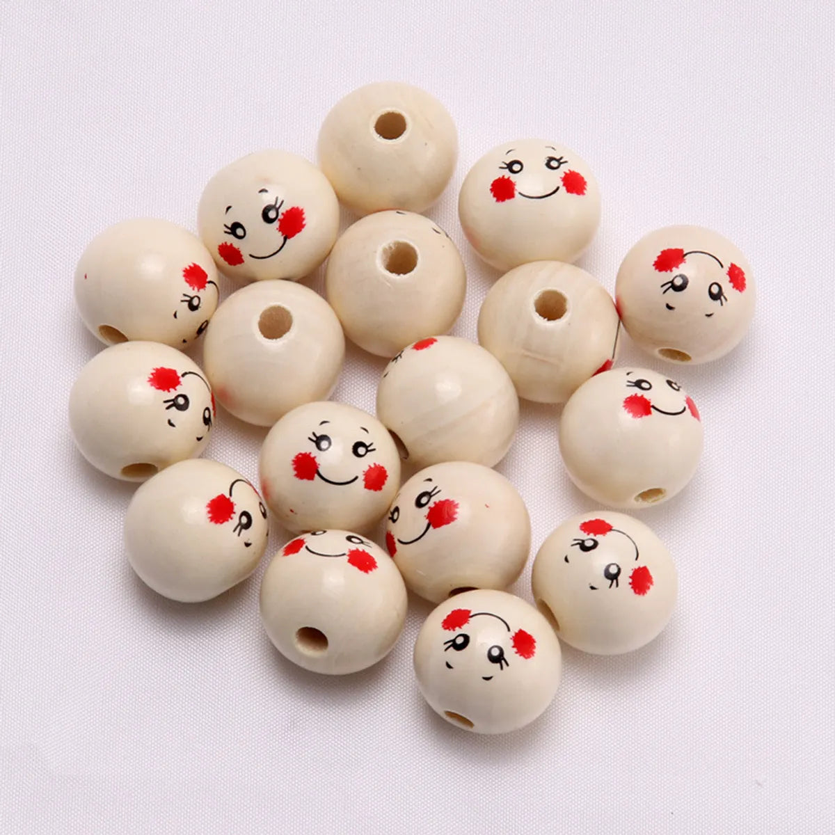 1 Piece Wood Emoji Face Beads