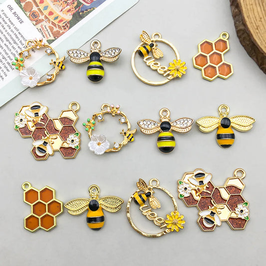 6 Models, 2 Each, 12/Bag Zinc Alloy Bee Pendant