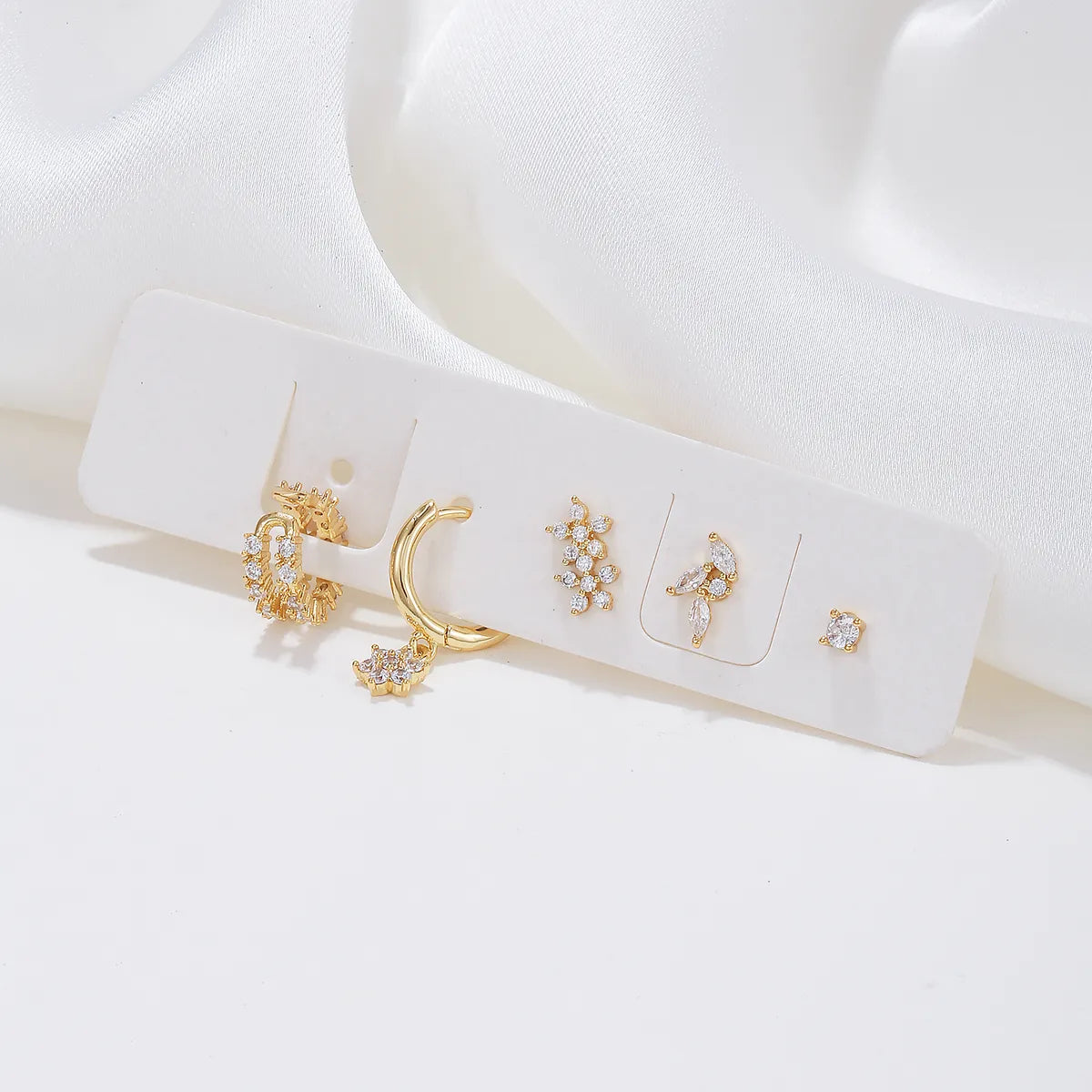 1 Set Casual Elegant Geometric Flower Petal Plating Inlay Brass Zircon 18k Gold Plated Silver Plated Earrings