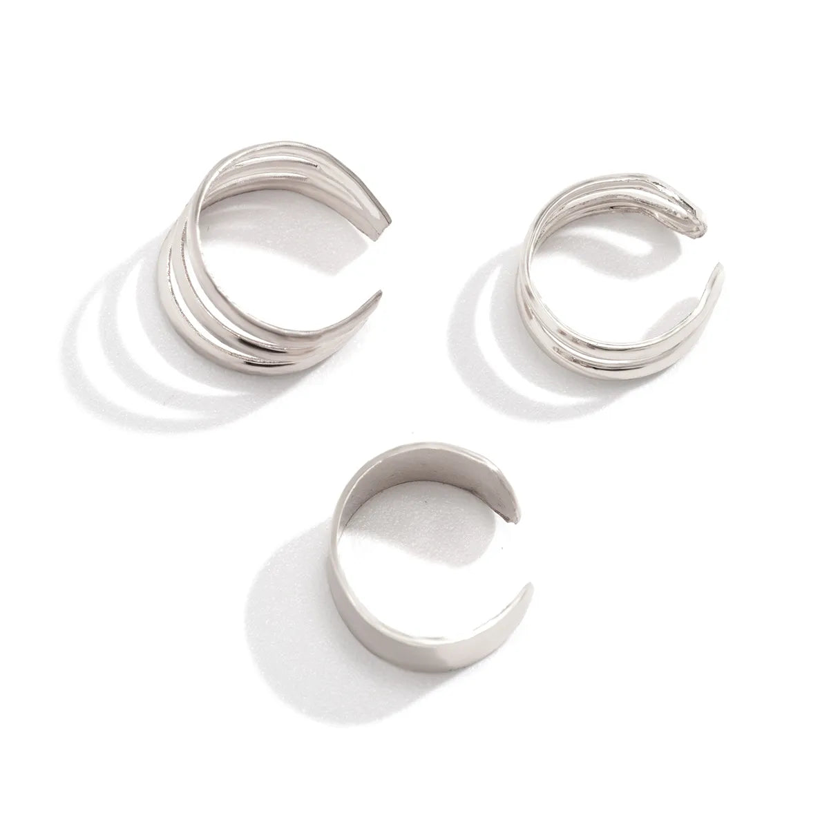 1 Set Casual Simple Style Classic Style Round Irregular Three-dimensional Iron Ear Cuffs