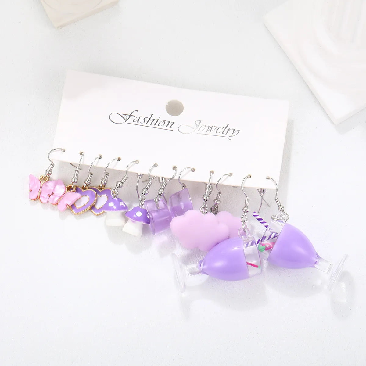 1 Set Cute Sweet Cartoon Character Heart Shape Plating Alloy Resin Drop Earrings