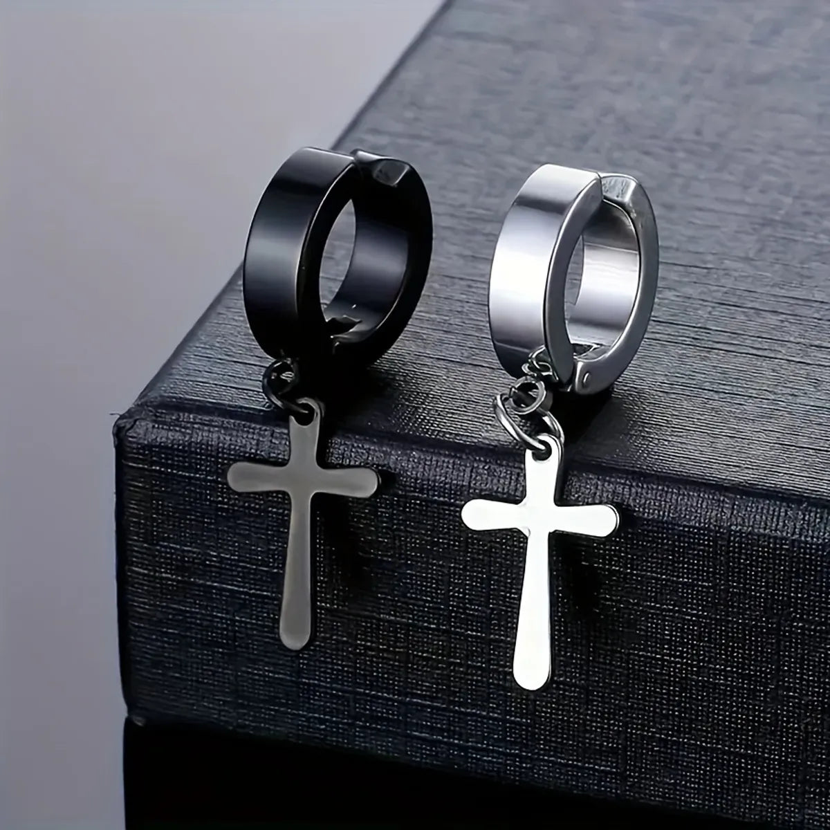 1 Set Elegant Punk Streetwear Cross Solid Color 304 Stainless Steel Ear Cuffs