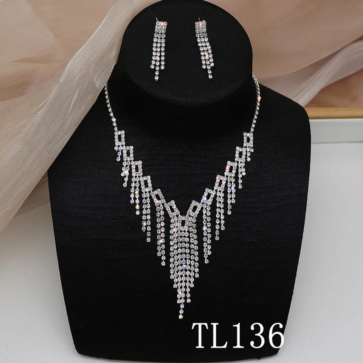 1 Set Fashion Tassel Artificial Crystal Rhinestone Women'S Earrings Necklace