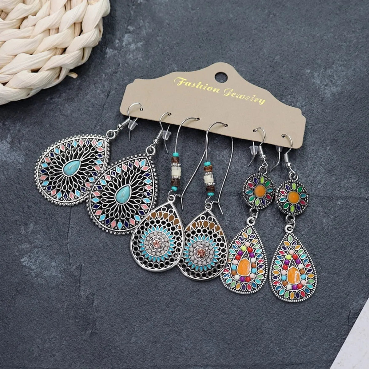 1 Set Retro Flower Alloy Turquoise Seed Bead Handmade Women'S Drop Earrings