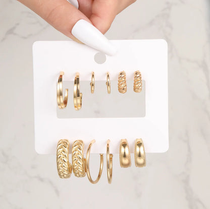 1 Set Retro Simple Style C Shape Plating Alloy Gold Plated Silver Plated Earrings