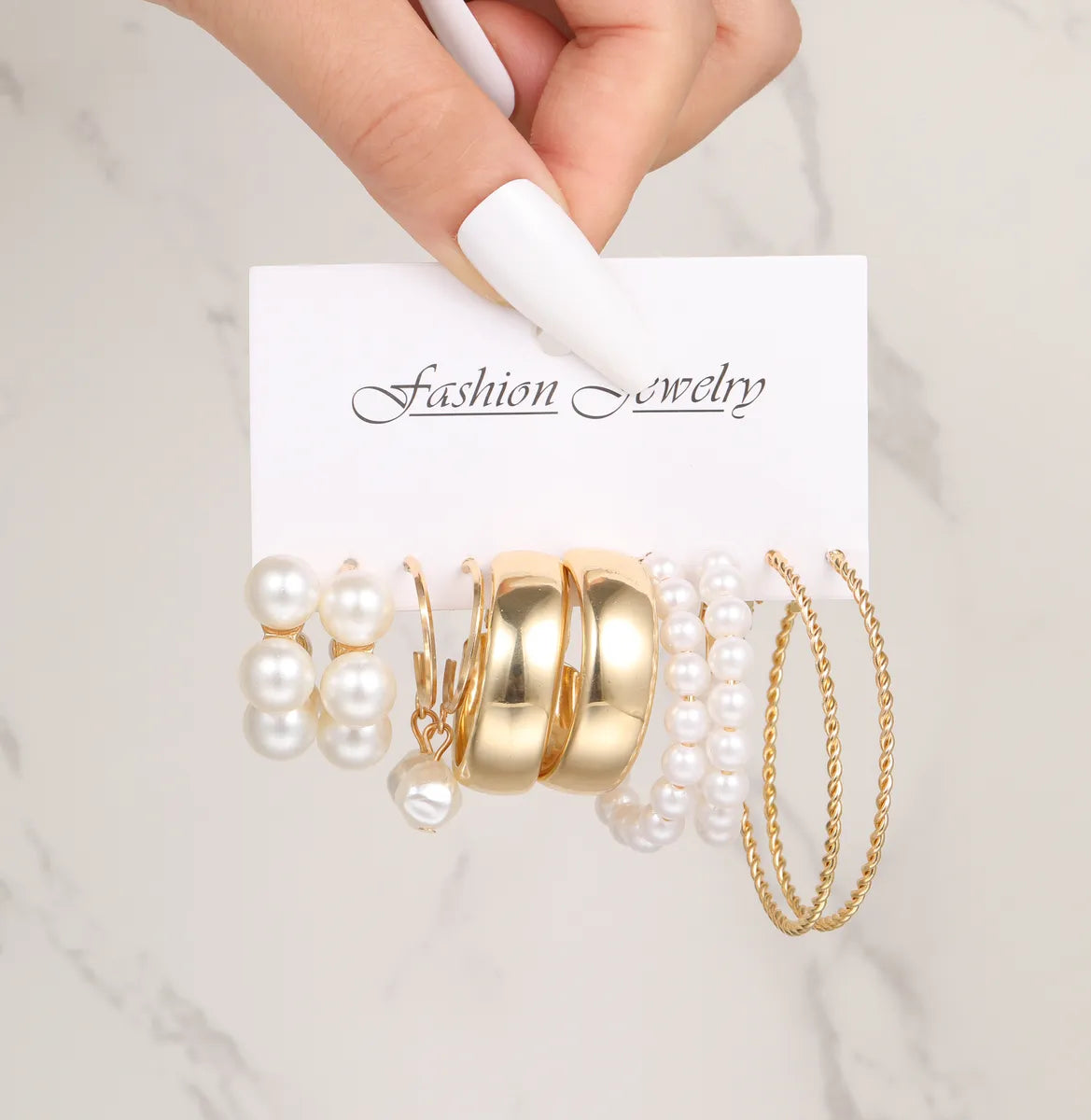 1 Set Retro Simple Style C Shape Plating Alloy Gold Plated Silver Plated Earrings