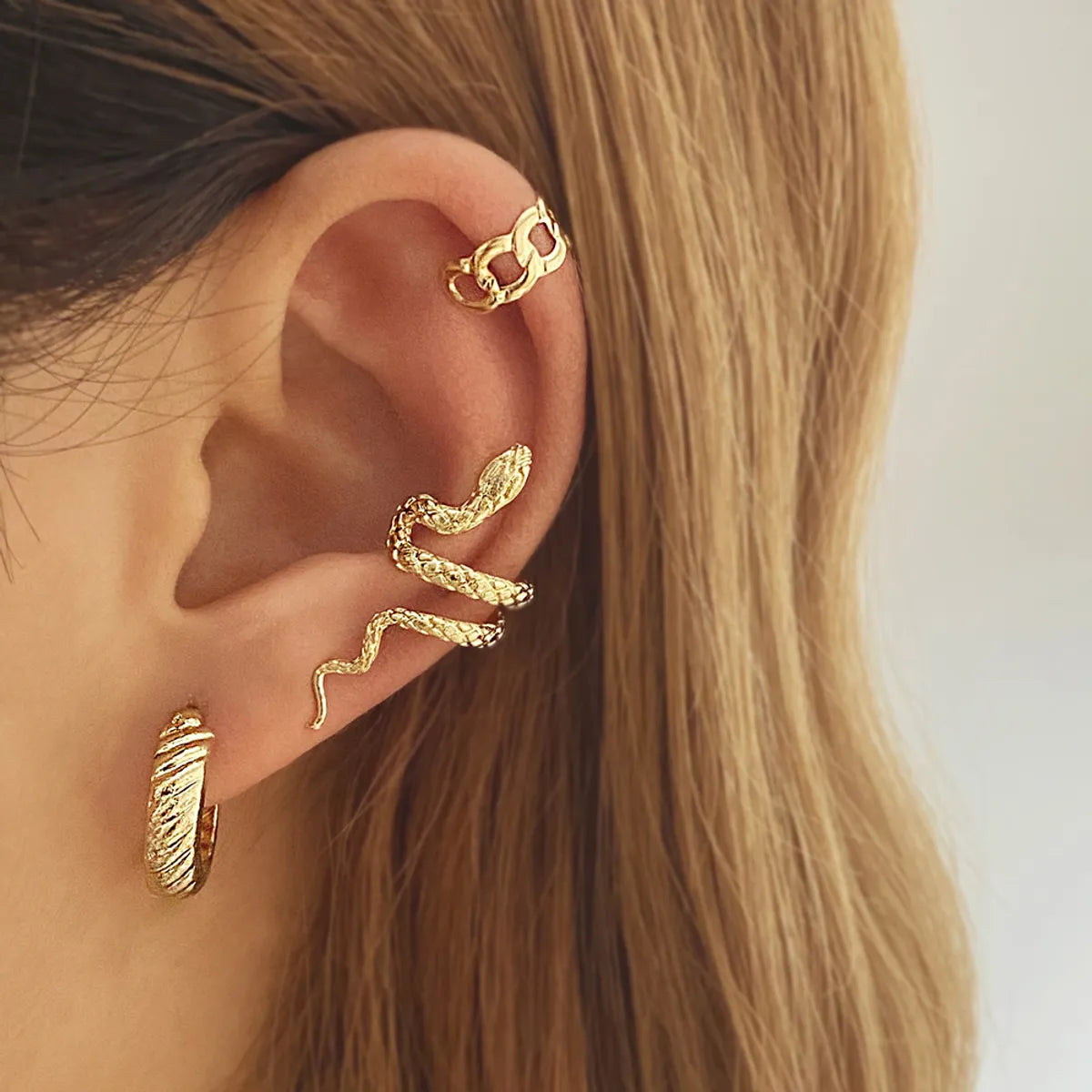 1 Set Retro Simple Style Geometric Plating Alloy Ear Cuffs