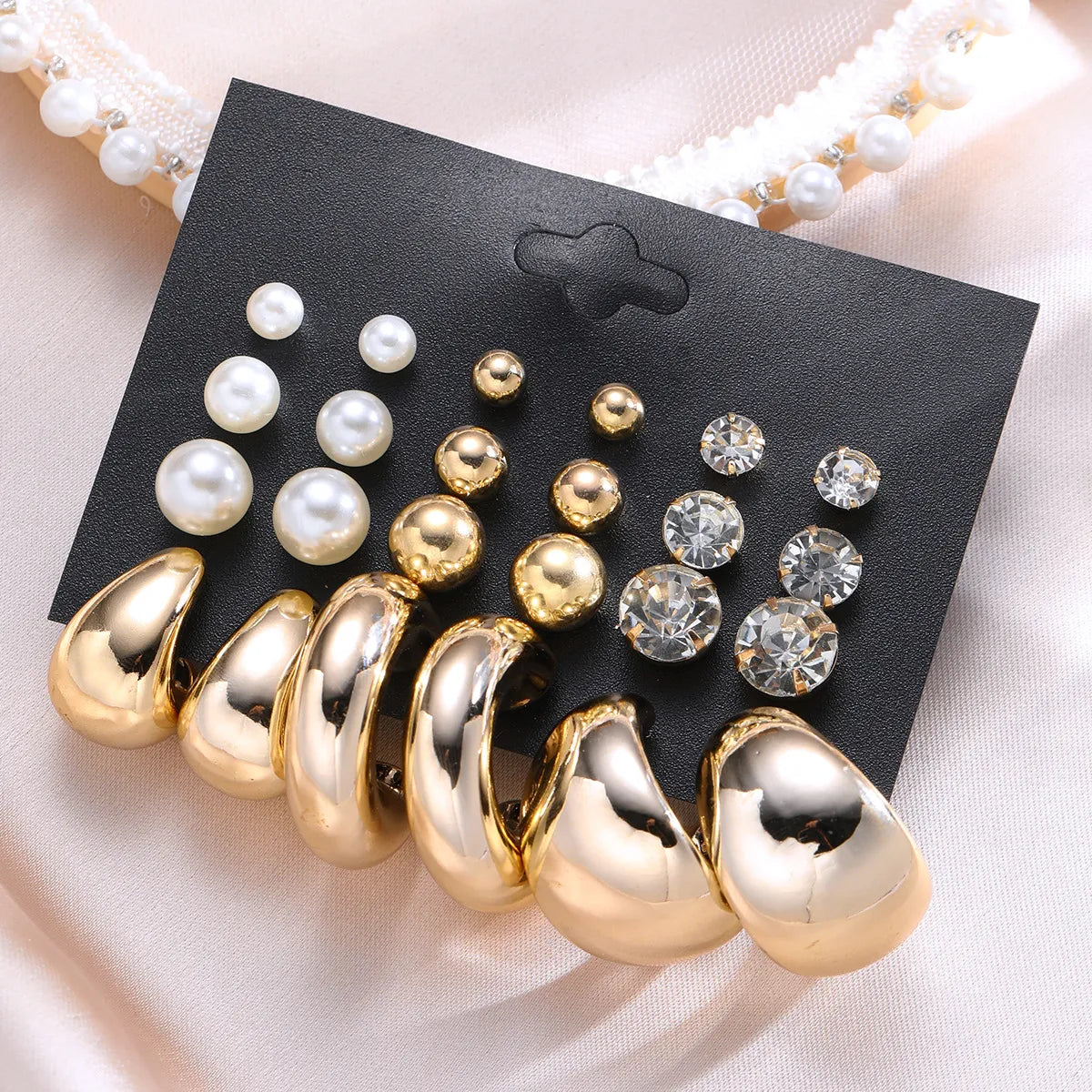 1 Set Simple Style Classic Style Geometric Inlay Zinc Alloy Rhinestones Ear Studs