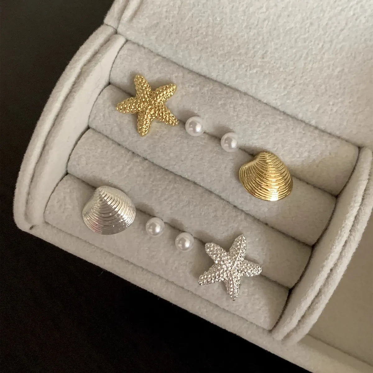 1 Set Simple Style Classic Style Starfish Inlay Zinc Alloy Pearl Ear Studs