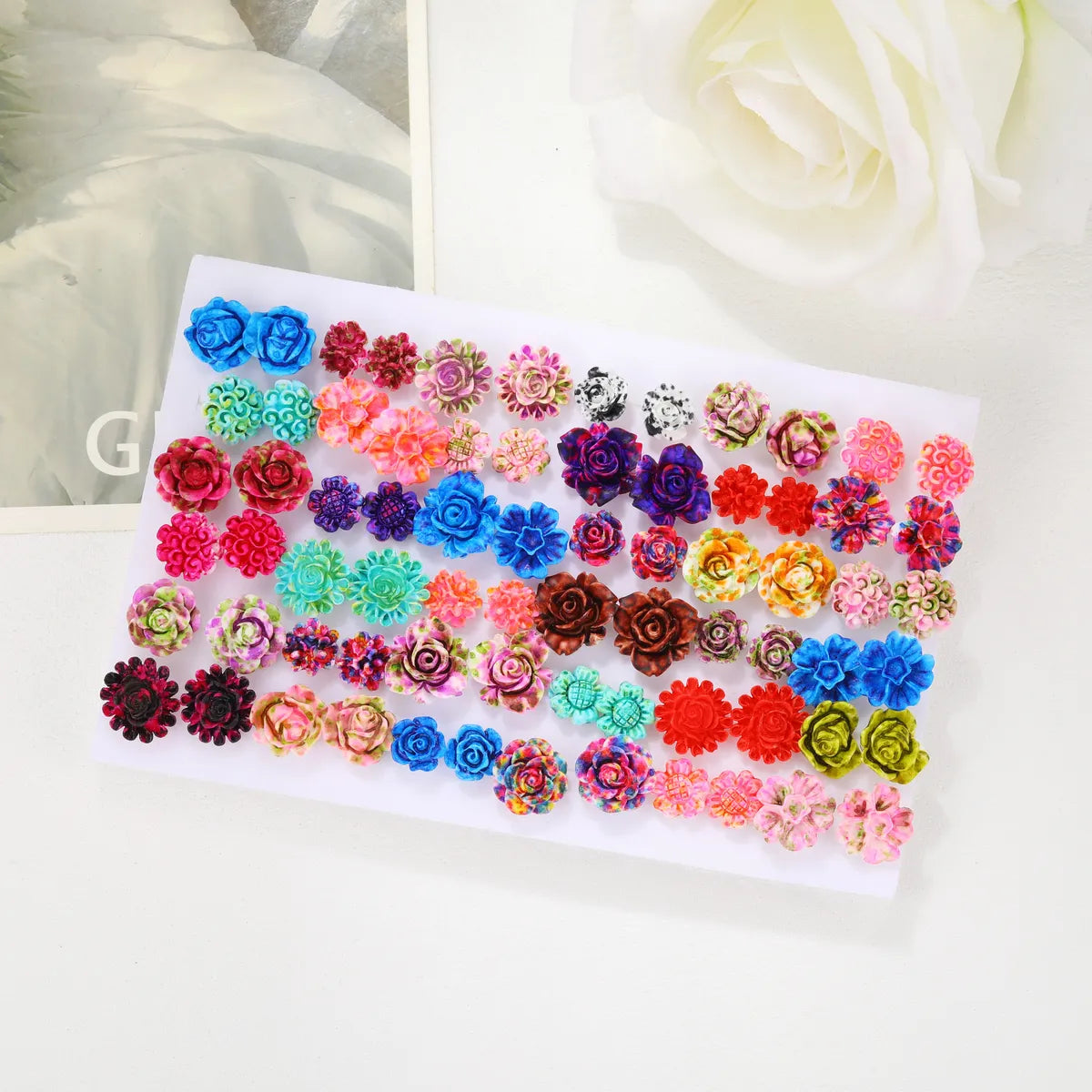 1 Set Simple Style Flower Plating Inlay Resin Artificial Gemstones Resin Gold Plated Silver Plated Ear Studs