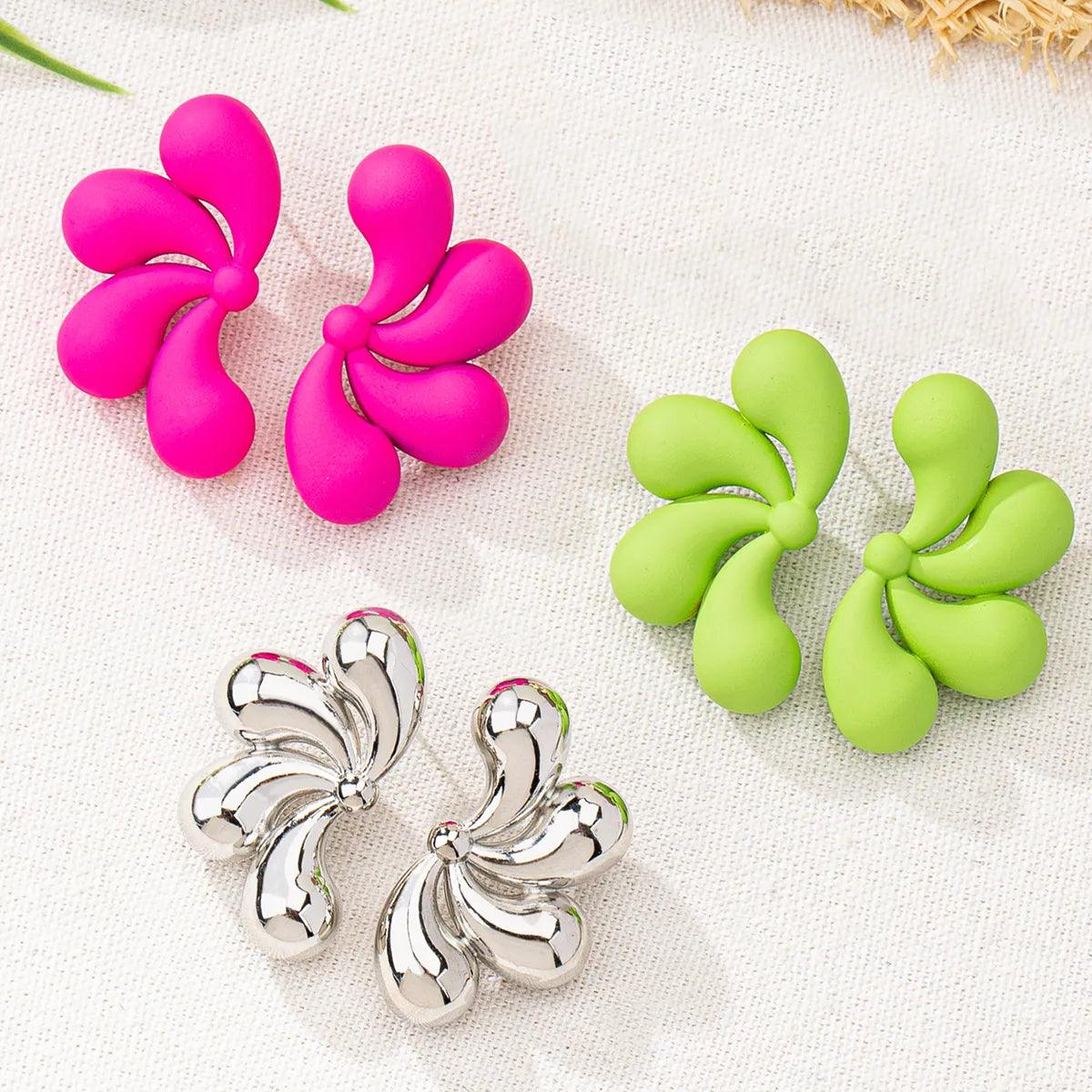 1 Set Simple Style Water Droplets Irregular Stainless Steel Ear Studs