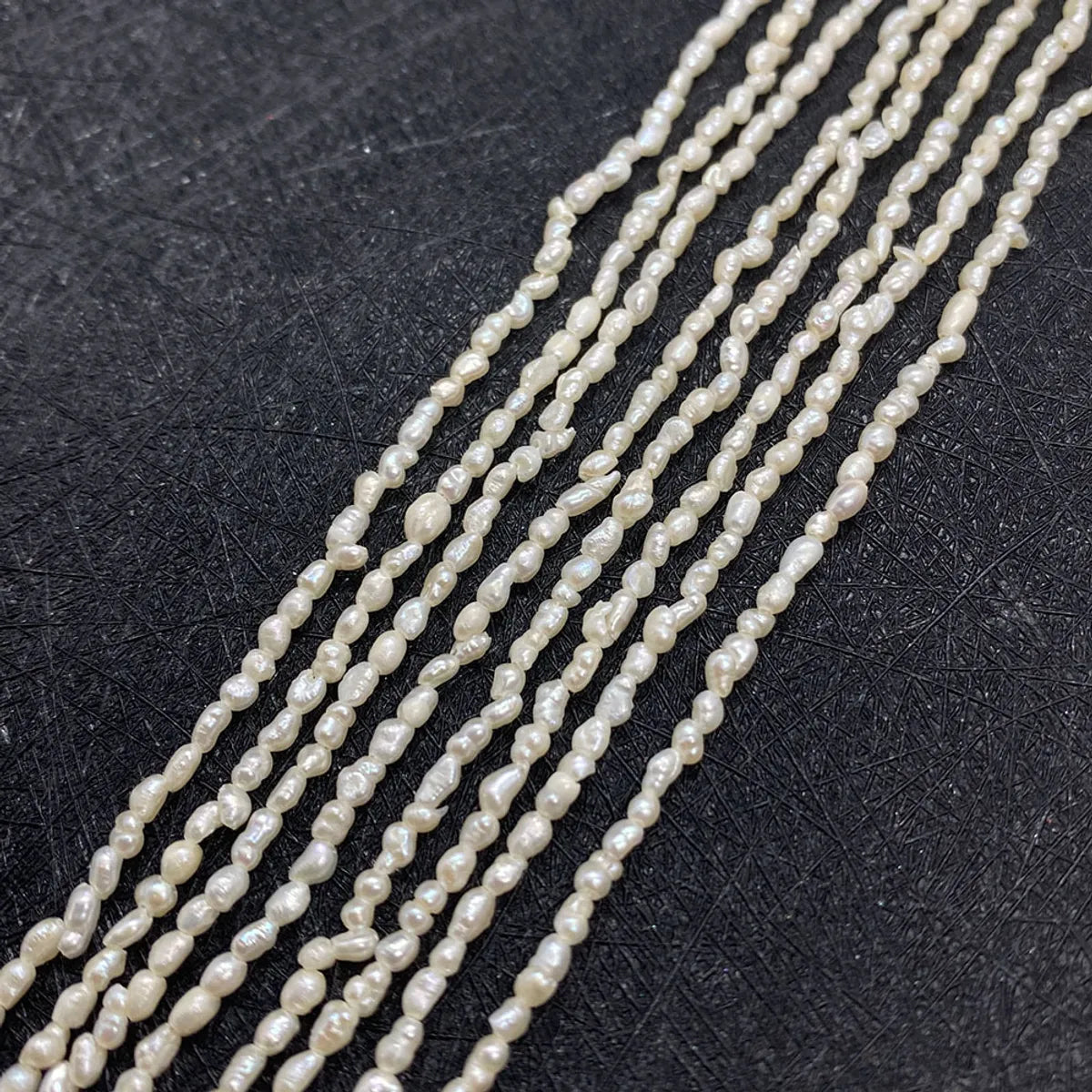 1 String Freshwater Pearl Geometric Beads