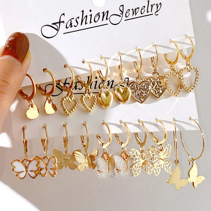 10 Pairs Elegant Retro Classic Style Round Water Droplets Twist Plating Inlay Artificial Pearl Alloy Artificial Gemstones Gold Plated Silver Plated Earrings