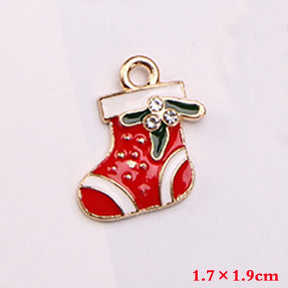 10 PCS/Package 10*17mm 15 * 19mm Alloy Christmas Hat Christmas Tree Santa Claus Pendant