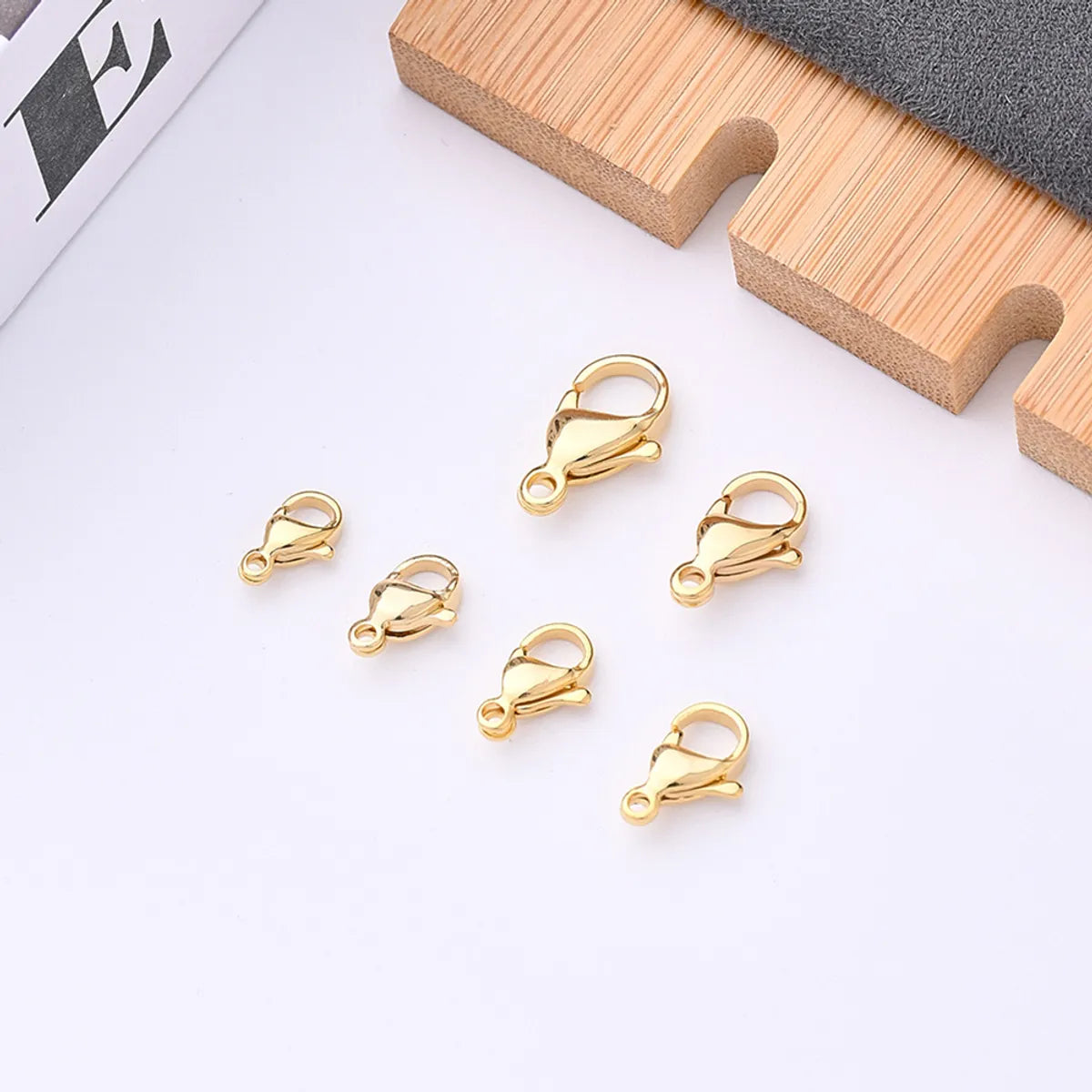 10 PCS/Package 10x6.5mm 11x7mm 9x5.5mm Hole 1~1.9mm Hole 2~2.9mm 304 Stainless Steel 18K Gold Plated Simple Solid Color Polished Lobster Clasp