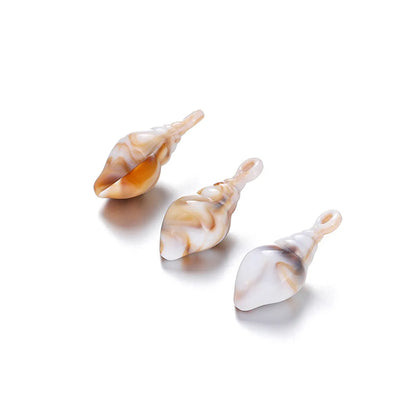 10 PCS/Package Arylic Conch Pendant