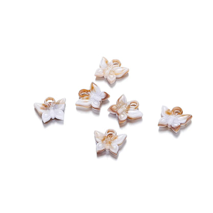 10 PCS/Package Arylic Conch Pendant