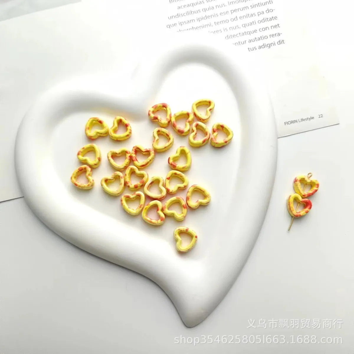 10 PCS/Package Ceramics Heart Shape Pendant