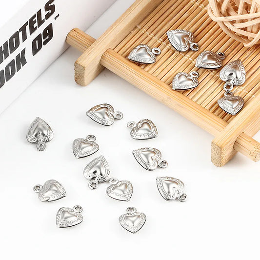 100 PCS/Package 8.6mm Stainless Steel Heart Shape Pendant