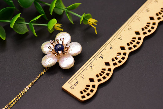 Retro Flower Freshwater Pearl Copper Plating Pendant Necklace