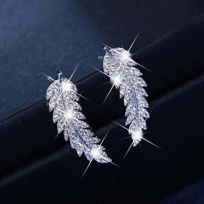 Fashion Inlaid Zircon Leaf Shaped Copper Earrings Wholesale