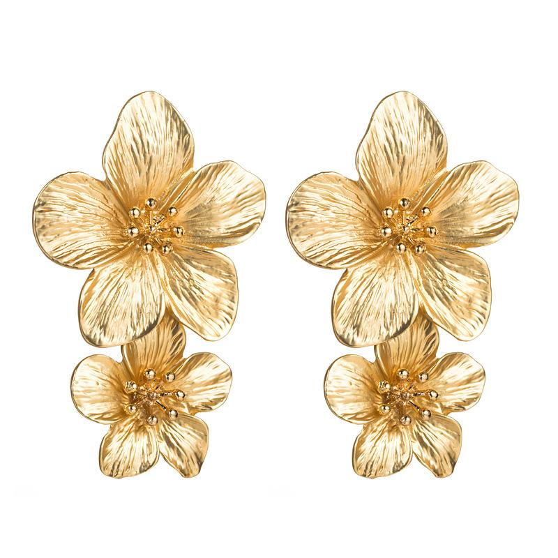 Retro Flower Stoving Varnish Alloy No Inlaid Earrings