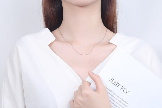 1 Piece Simple Style Solid Color Sterling Silver Plating Necklace
