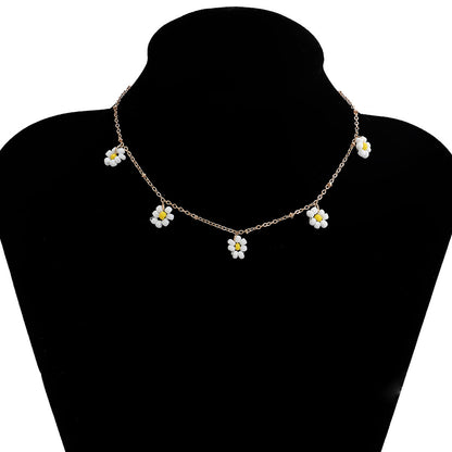 Fashion  Retro Ethnic Style Flower Simple And Stylish Rice Bead Necklace