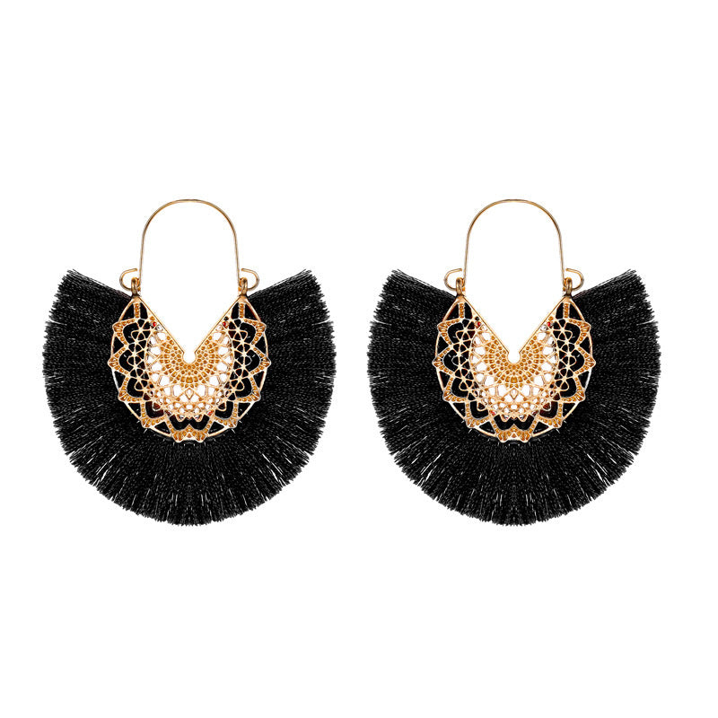 New Retro Exaggerated Fan-shaped Lace Patter Ethnic Style New Tassel Earrings Wholesale