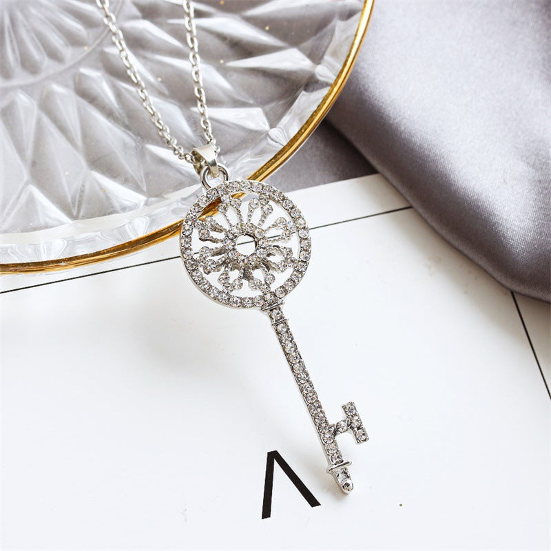 Fashion Key Alloy Diamond Women's Necklace