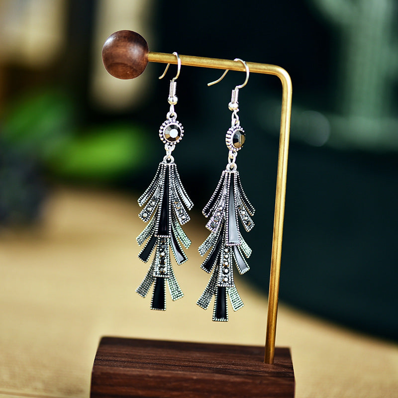 1 Pair Vintage Style Tassel Alloy Plating Inlay Artificial Diamond Women's Drop Earrings