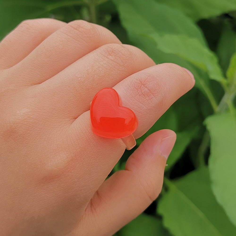 Sweet Heart Shape Synthetic Resin Wholesale Rings