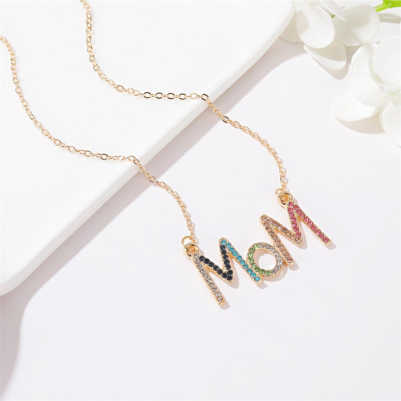 New Simple Color Diamond Clavicle Chain Mother&#39;s Day Gift Creative Diamond Mom Alphabet Necklace Gooddiy Wholesale