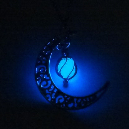 European And American Luminous Simplicity Accessories A Variety Of Popular Fashion All-Match Luminous Hollow Necklace For Women Halloween Ornaments