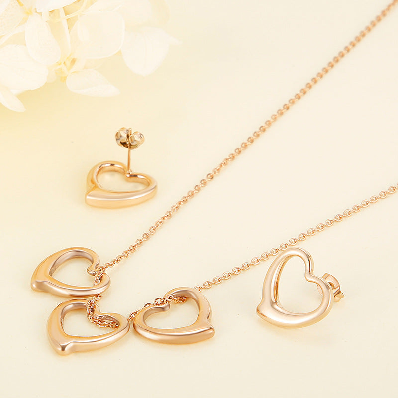 Wholesale Fashion Heart Titanium Steel